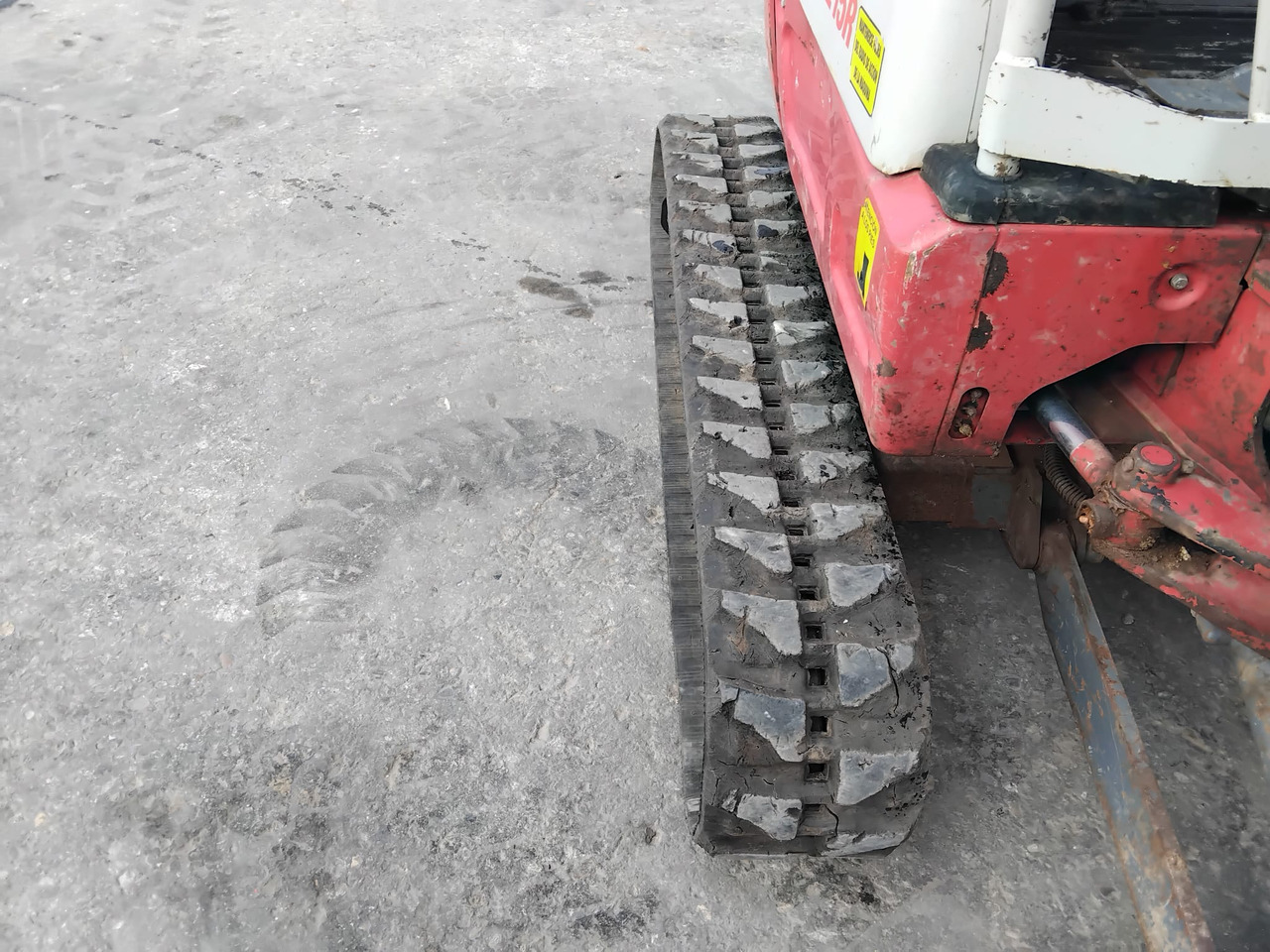 Mini pelle TAKEUCHI TB215R EASY: photos 12 Mini pelle TAKEUCHI TB215R EASY: photos 12