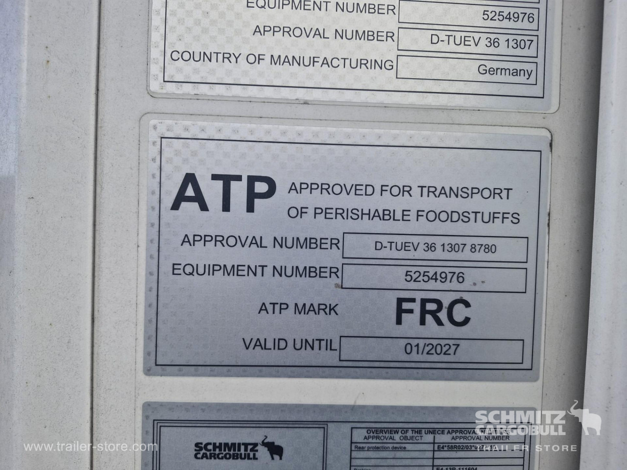 SCHMITZ Reefer Standard Double deck - Semi-remorque isothermique: photos 3 SCHMITZ Reefer Standard Double deck - Semi-remorque isothermique: photos 3