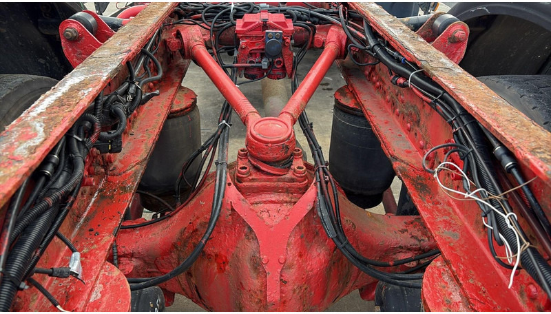 Crédit-bail de MAN TGA 18.410 (POMPE MANUELLE / MANUAL PUMP / BOITE MANUELLE / MANUAL GEARBOX) MAN TGA 18.410 (POMPE MANUELLE / MANUAL PUMP / BOITE MANUELLE / MANUAL GEARBOX): photos 14 Crédit-bail de MAN TGA 18.410 (POMPE MANUELLE / MANUAL PUMP / BOITE MANUELLE / MANUAL GEARBOX) MAN TGA 18.410 (POMPE MANUELLE / MANUAL PUMP / BOITE MANUELLE / MANUAL GEARBOX): photos 14