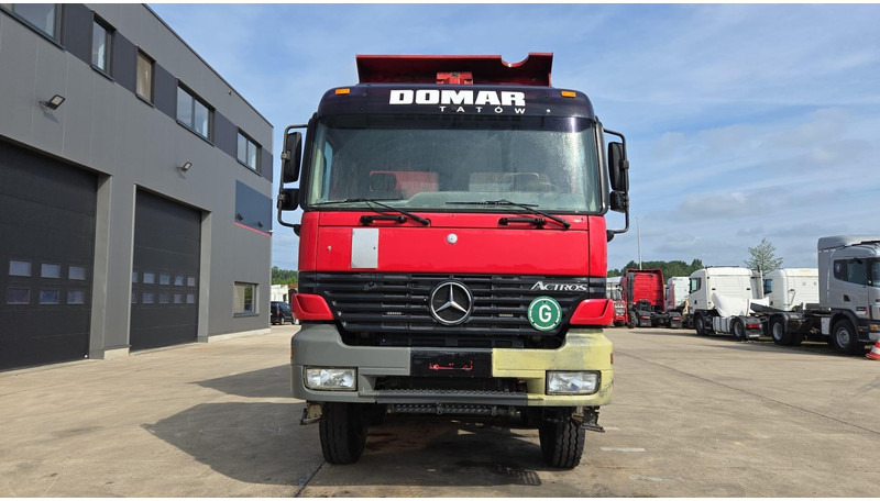 Mercedes-Benz Actros 4148 (8X8 / EPS / LAMES / GRAND PONT / V8 / COUVERTURE BENNE / GRAND BENNE !!!) - Camion benne: photos 5 Mercedes-Benz Actros 4148 (8X8 / EPS / LAMES / GRAND PONT / V8 / COUVERTURE BENNE / GRAND BENNE !!!) - Camion benne: photos 5