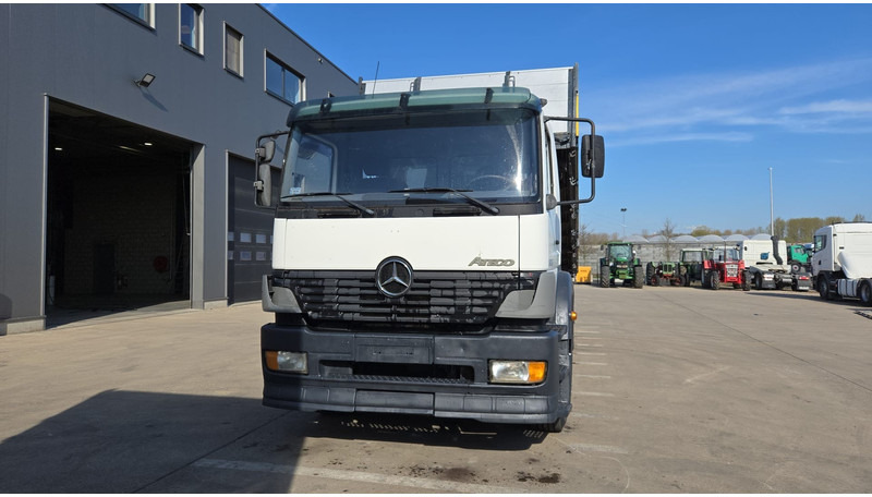 Mercedes-Benz Atego 1823 (BOITE MANUELLE / MANUAL GEARBOX) - Camion benne: photos 2 Mercedes-Benz Atego 1823 (BOITE MANUELLE / MANUAL GEARBOX) - Camion benne: photos 2