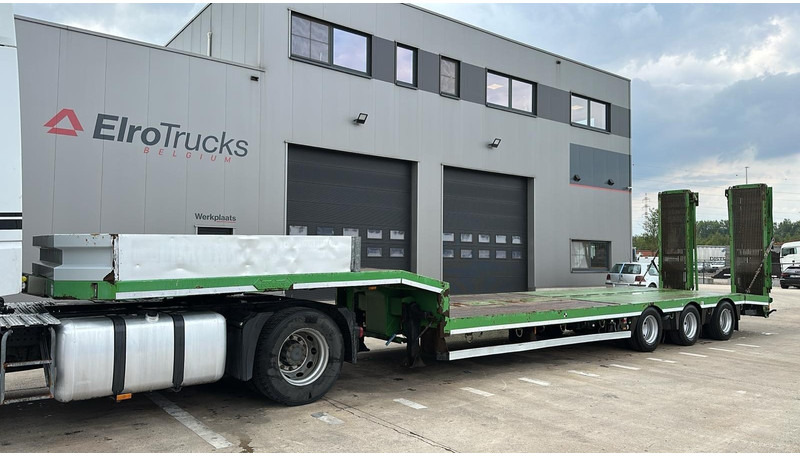 Nooteboom OSDB-45 VV (48 + 60 TONS /BE TRAILER / NALOOPAS / FOLLOW AXLE / NEW HYDRO PUMP / 4M HYDRAULIC RAMPS) - Semi-remorque surbaissé: photos 1 Nooteboom OSDB-45 VV (48 + 60 TONS /BE TRAILER / NALOOPAS / FOLLOW AXLE / NEW HYDRO PUMP / 4M HYDRAULIC RAMPS) - Semi-remorque surbaissé: photos 1