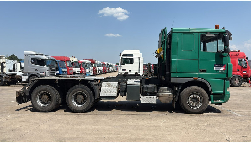 DAF XF 105.510 (6X4 / BIG AXLE / GRAND PONT / 2 PONTS / TRES PROPRE / CLEAN CONDITION) - Tracteur routier: photos 4 DAF XF 105.510 (6X4 / BIG AXLE / GRAND PONT / 2 PONTS / TRES PROPRE / CLEAN CONDITION) - Tracteur routier: photos 4