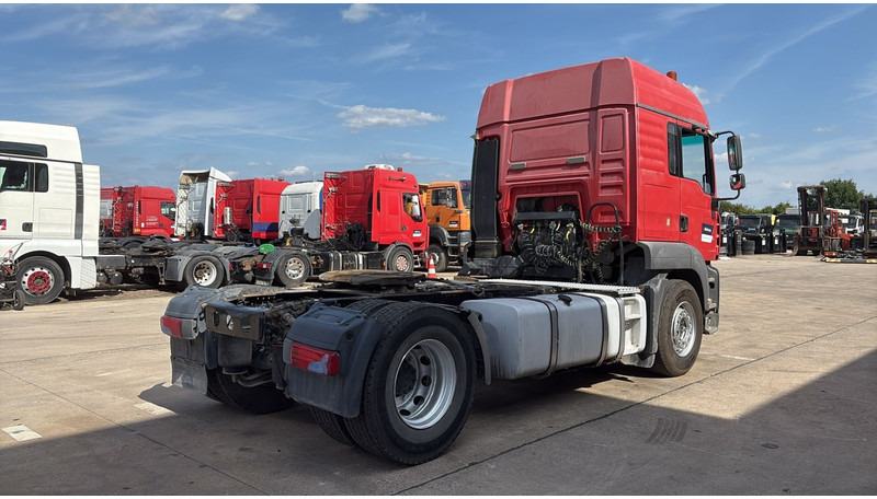 MAN TGA 18.390 (BOITE MANUELLE / MANUAL GEARBOX / PTO / POMPE HYDRAULIQUE) - Tracteur routier: photos 5 MAN TGA 18.390 (BOITE MANUELLE / MANUAL GEARBOX / PTO / POMPE HYDRAULIQUE) - Tracteur routier: photos 5