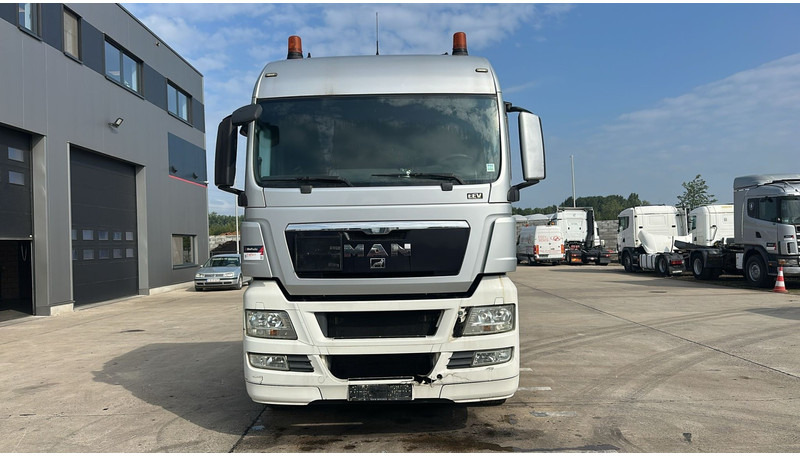 MAN TGX 18.400 (BE TRUCK / EURO 5 EEV / PTO / HYDRAULIC PUMP) - Tracteur routier: photos 3 MAN TGX 18.400 (BE TRUCK / EURO 5 EEV / PTO / HYDRAULIC PUMP) - Tracteur routier: photos 3