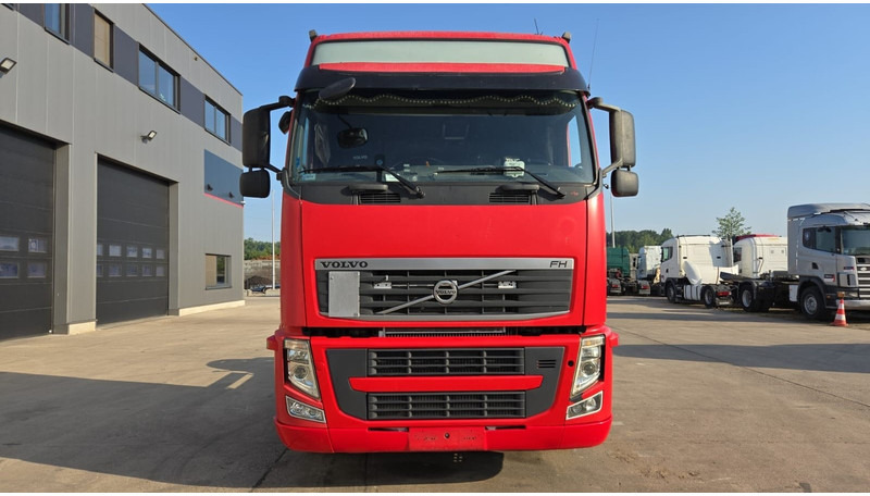 Volvo FH 420 (CLEAN TRUCK / GOOD CONDITION / CHASSIS GOOD) - Tracteur routier: photos 2 Volvo FH 420 (CLEAN TRUCK / GOOD CONDITION / CHASSIS GOOD) - Tracteur routier: photos 2