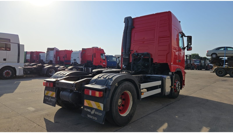 Volvo FH 420 (CLEAN TRUCK / GOOD CONDITION / CHASSIS GOOD) - Tracteur routier: photos 4 Volvo FH 420 (CLEAN TRUCK / GOOD CONDITION / CHASSIS GOOD) - Tracteur routier: photos 4