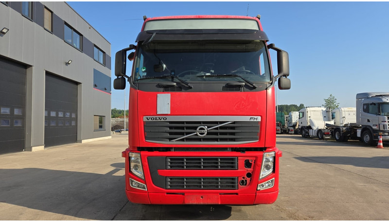 Volvo FH 420 (CLEAN TRUCK / GOOD CONDITION / CHASSIS GOOD) - Tracteur routier: photos 2 Volvo FH 420 (CLEAN TRUCK / GOOD CONDITION / CHASSIS GOOD) - Tracteur routier: photos 2