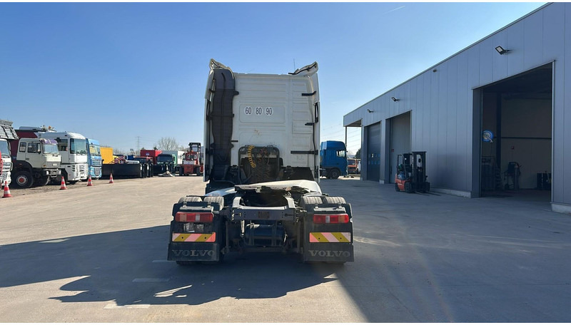 Volvo FH 440 (GOOD CONDITION / BONNE ETAT) - Tracteur routier: photos 5 Volvo FH 440 (GOOD CONDITION / BONNE ETAT) - Tracteur routier: photos 5