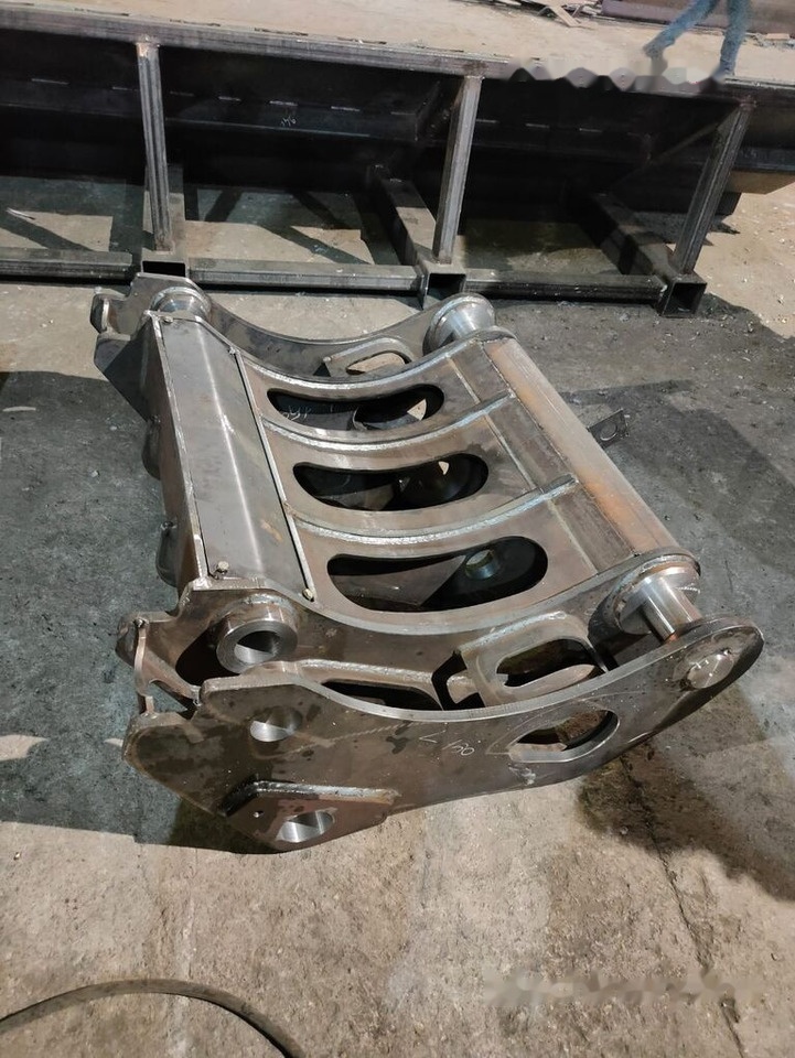 Galen Loaders for - Attache rapide pour Chargeuse sur pneus: photos 5 Galen Loaders for - Attache rapide pour Chargeuse sur pneus: photos 5