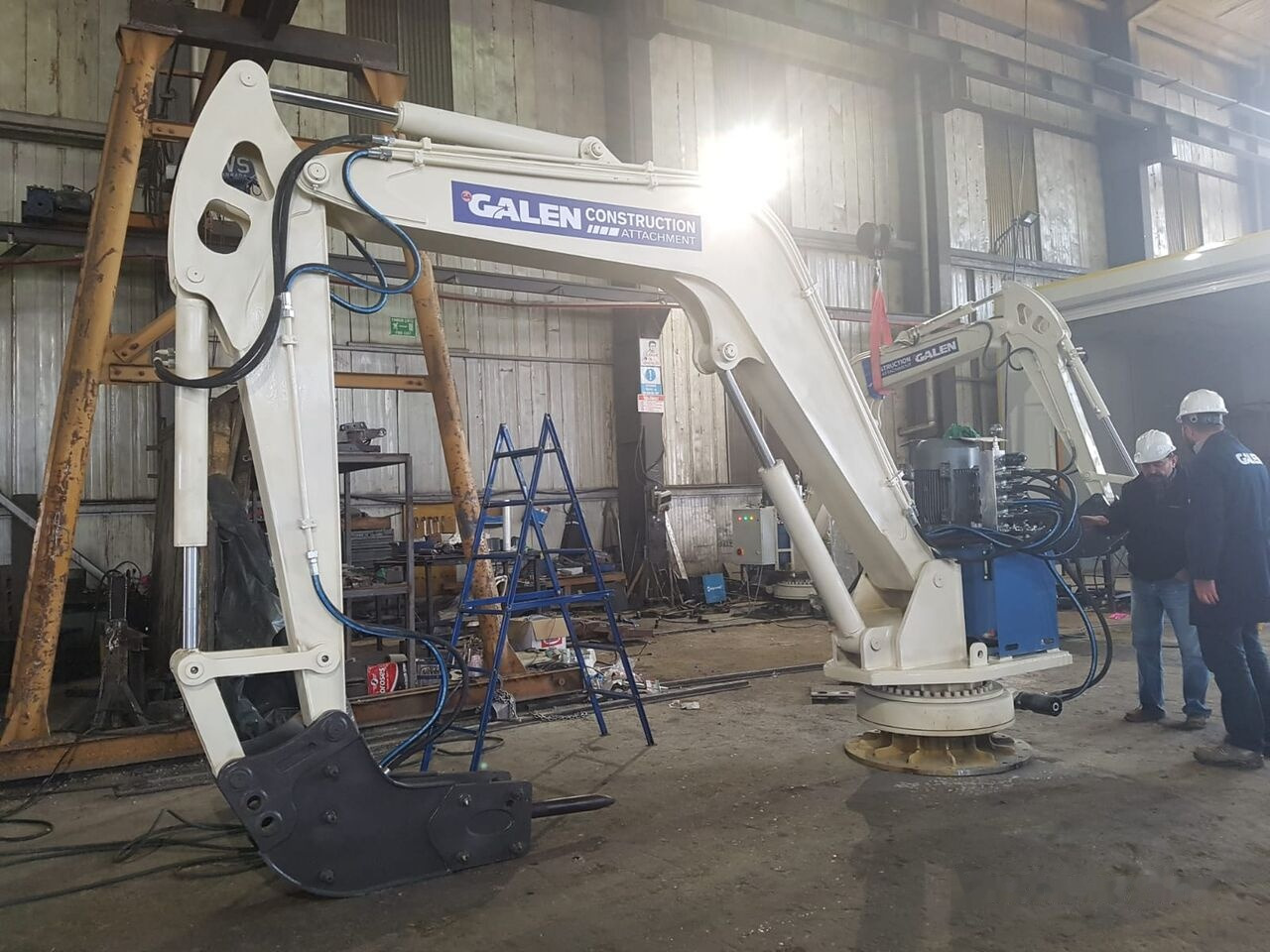 Galen New - Marteau hydraulique: photos 1 Galen New - Marteau hydraulique: photos 1