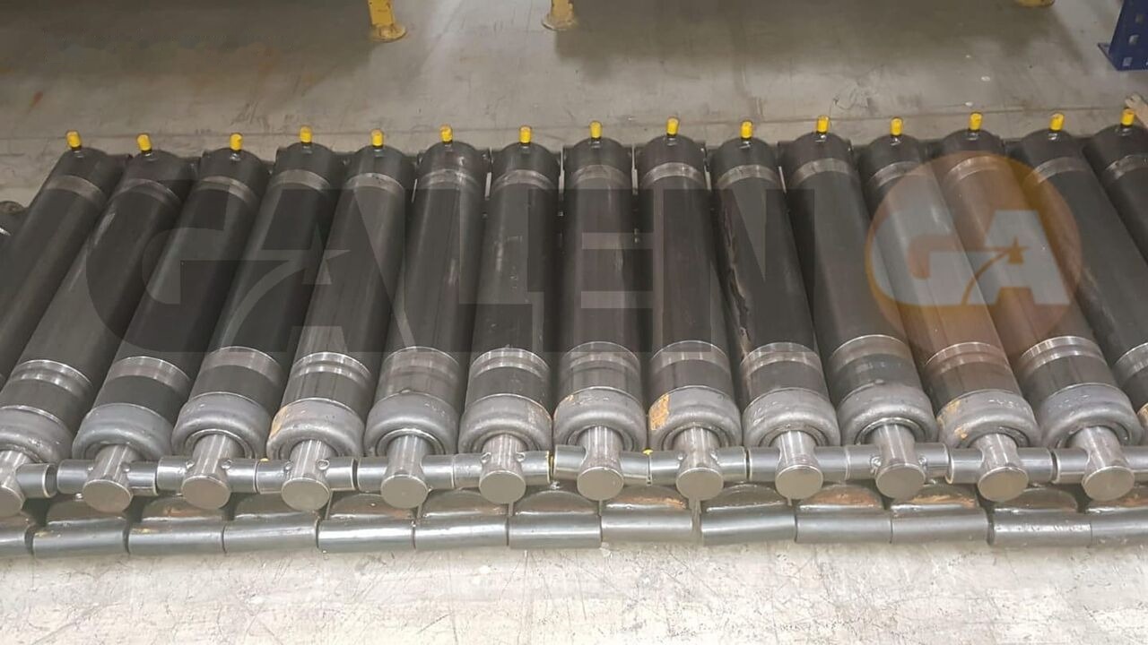 For construction roller - Vérin hydraulique pour Compacteur: photos 4 For construction roller - Vérin hydraulique pour Compacteur: photos 4