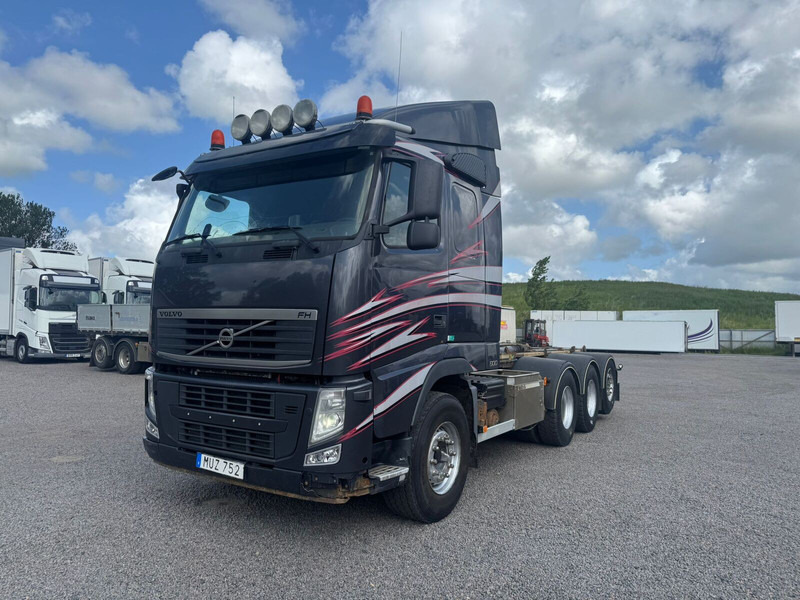 Volvo FH540 - Camion ampliroll: photos 4 Volvo FH540 - Camion ampliroll: photos 4