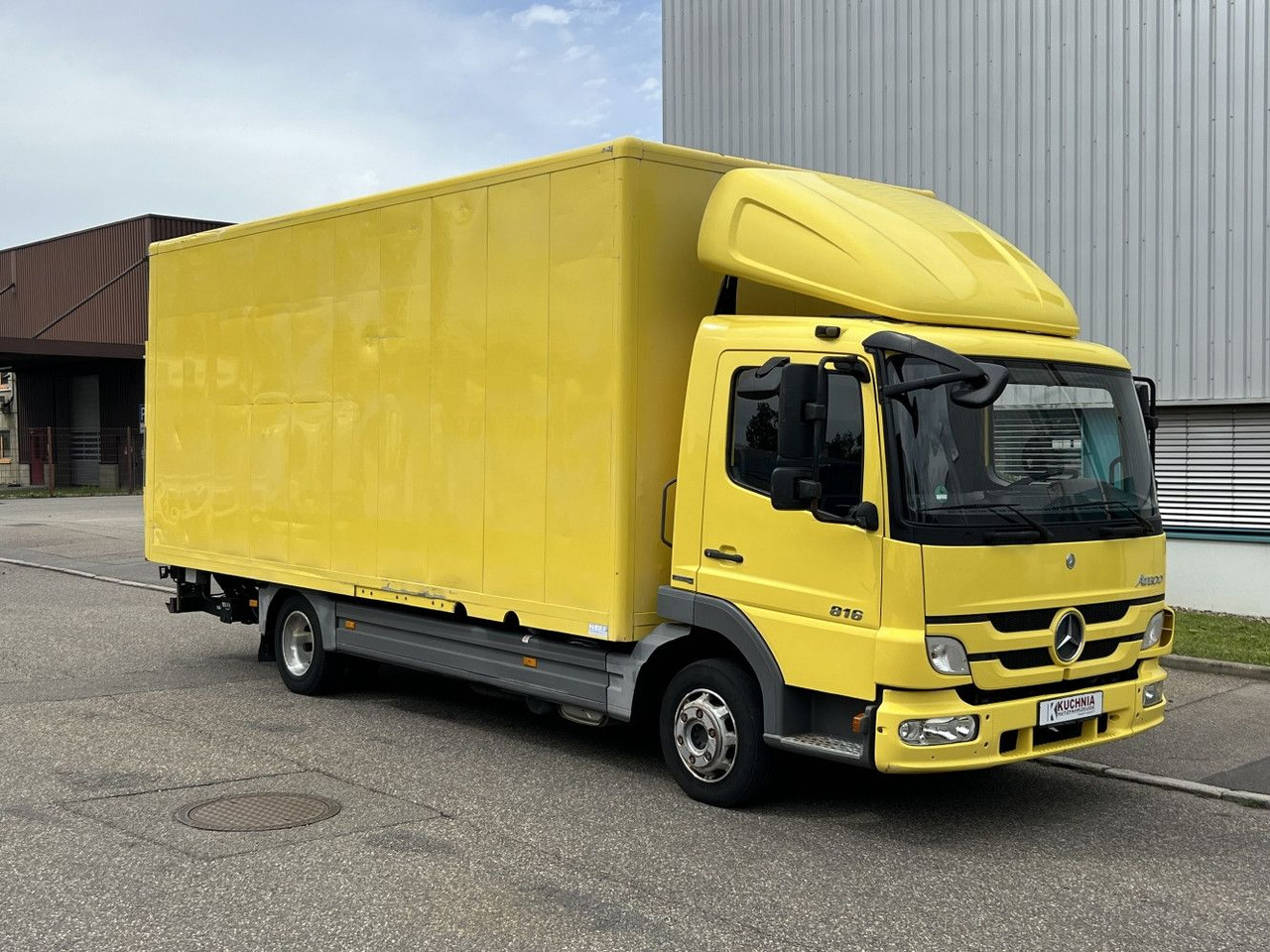Mercedes-Benz Atego 816L Möbelkoffer 6,15m LBW 3-Sitze Euro-5 - Fourgon grand volume: photos 3 Mercedes-Benz Atego 816L Möbelkoffer 6,15m LBW 3-Sitze Euro-5 - Fourgon grand volume: photos 3