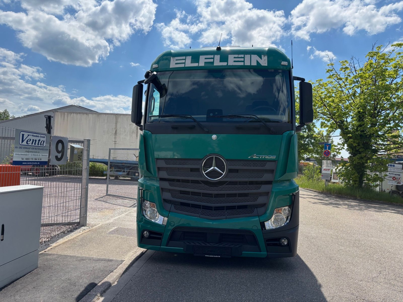 Mercedes-Benz Actros 1843 LL StreamSpace, Mega - Tracteur routier: photos 2 Mercedes-Benz Actros 1843 LL StreamSpace, Mega - Tracteur routier: photos 2