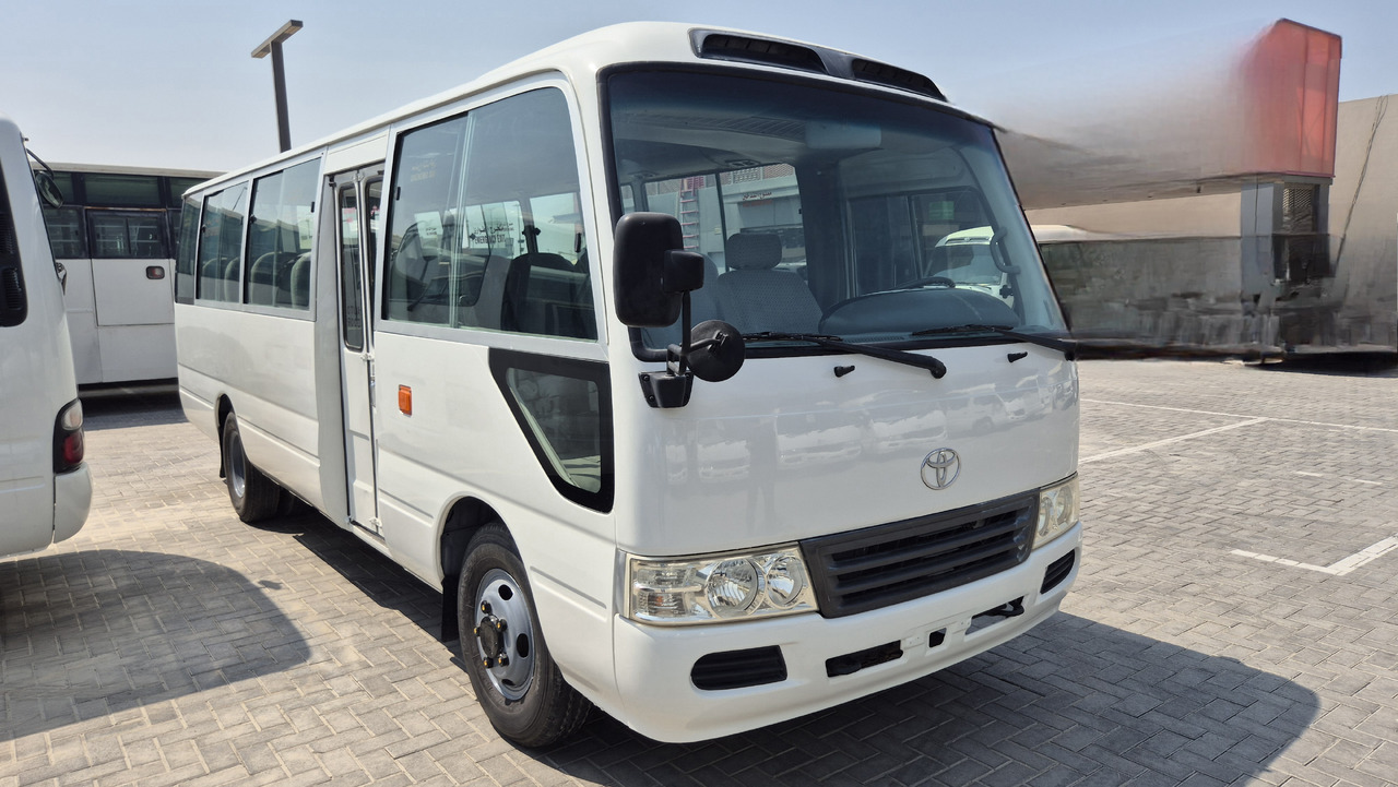 TOYOTA Coaster ... 30 places - Climatisé - Minibus, Transport de personnes: photos 2 TOYOTA Coaster ... 30 places - Climatisé - Minibus, Transport de personnes: photos 2