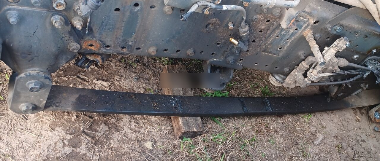 IVECO 5802388934 IVECO - Suspension du ressort pour Camion: photos 1 IVECO 5802388934 IVECO - Suspension du ressort pour Camion: photos 1