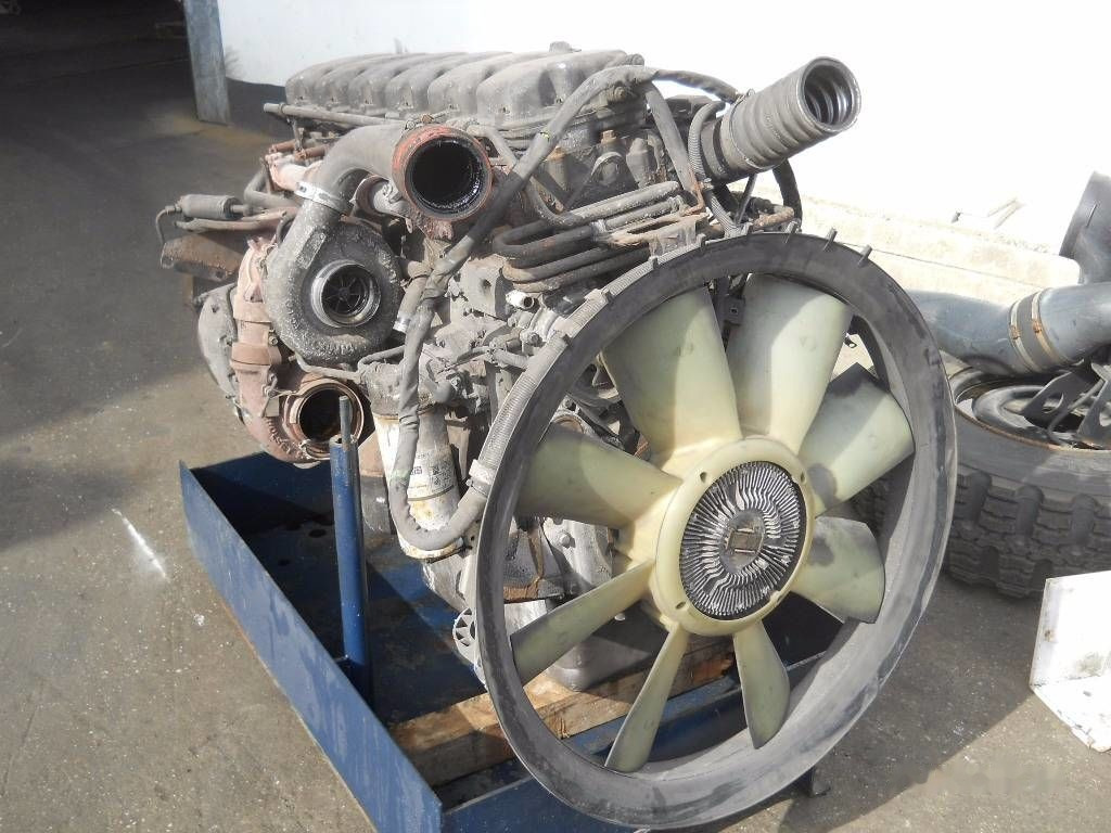 Scania DT1202 L01 470 E3 Scania 124 - Moteur pour Camion: photos 5 Scania DT1202 L01 470 E3 Scania 124 - Moteur pour Camion: photos 5