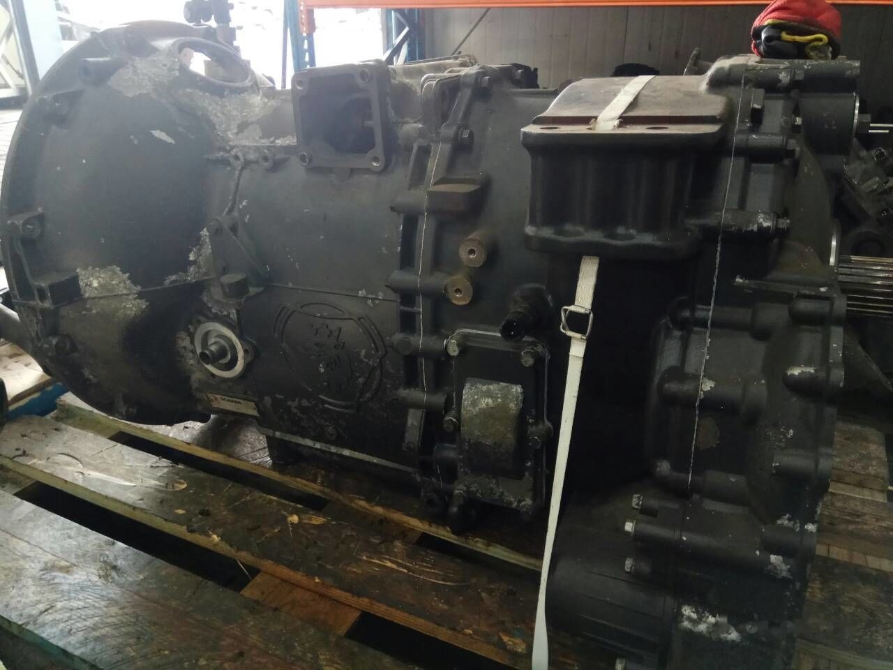 Scania GRS895R Scania R - Boîte de vitesse pour Camion: photos 3 Scania GRS895R Scania R - Boîte de vitesse pour Camion: photos 3