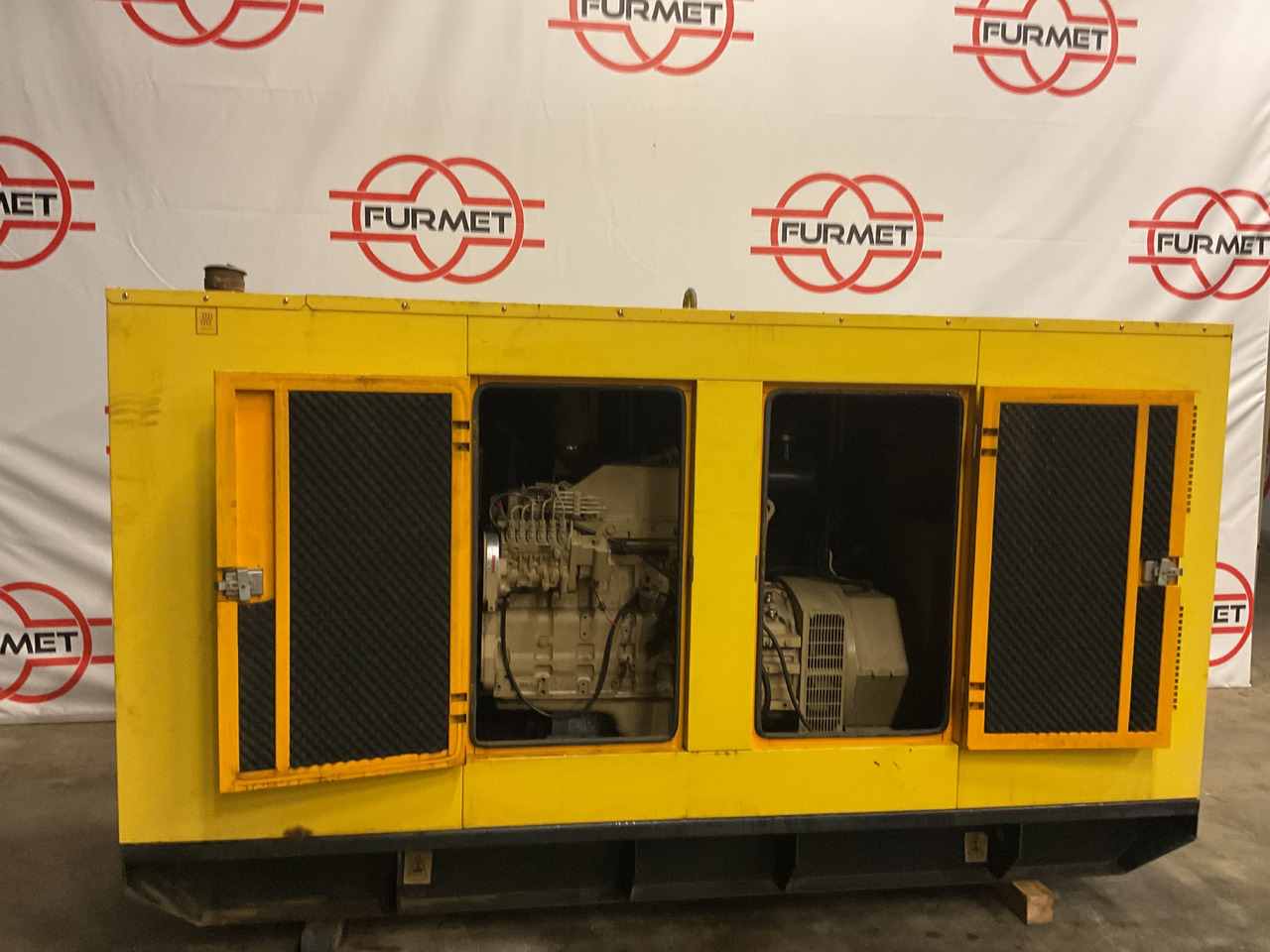 Cummins 6CTA8.3, 200KVA generator. 43 Running Hours since new, very complete - Groupe électrogène: photos 2 Cummins 6CTA8.3, 200KVA generator. 43 Running Hours since new, very complete - Groupe électrogène: photos 2