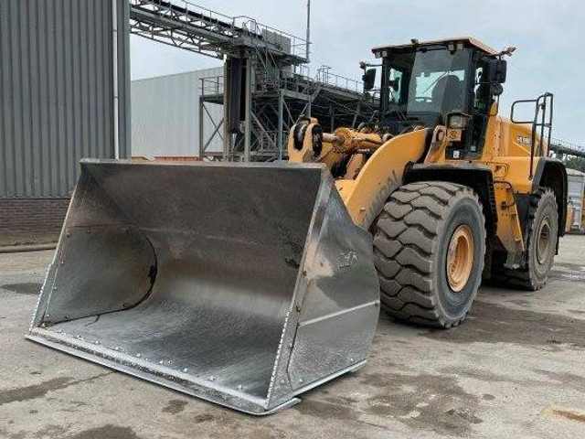 Hyundai HL980XT - Chargeuse sur pneus: photos 2 Hyundai HL980XT - Chargeuse sur pneus: photos 2