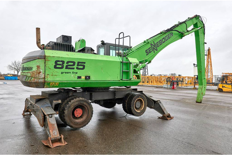 Sennebogen 825 M - Pelle de manutention: photos 2 Sennebogen 825 M - Pelle de manutention: photos 2