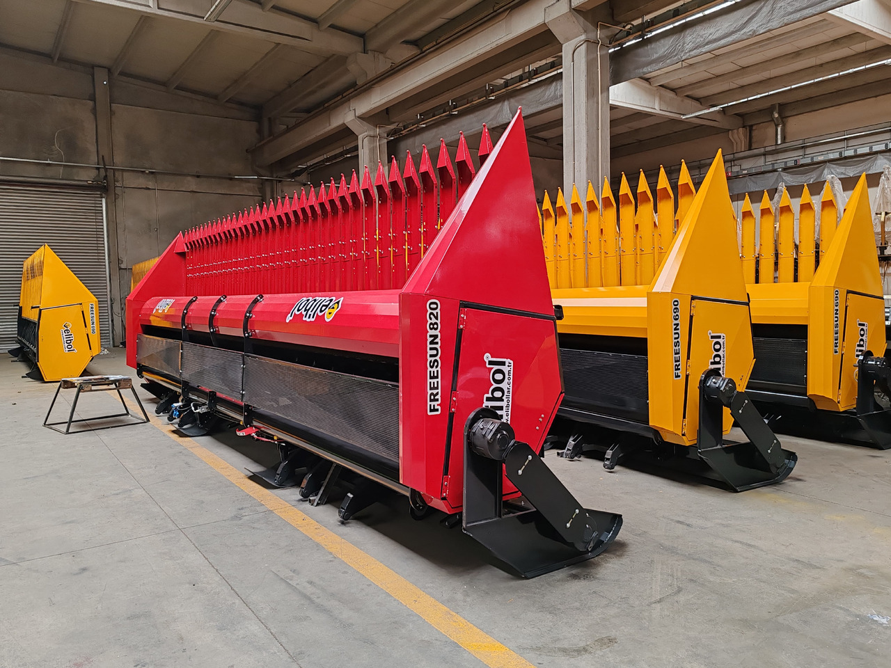 ELİBOL FREESUN 820 ROW INDEPENDENT SUNFLOWER HEADER - Equipement à tournesol: photos 3 ELİBOL FREESUN 820 ROW INDEPENDENT SUNFLOWER HEADER - Equipement à tournesol: photos 3