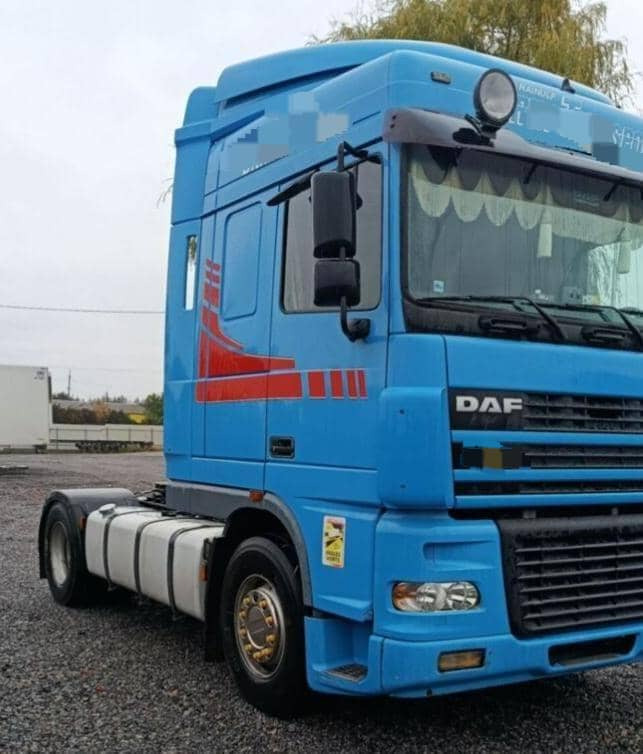 DAF XF95 - Tracteur routier: photos 3 DAF XF95 - Tracteur routier: photos 3