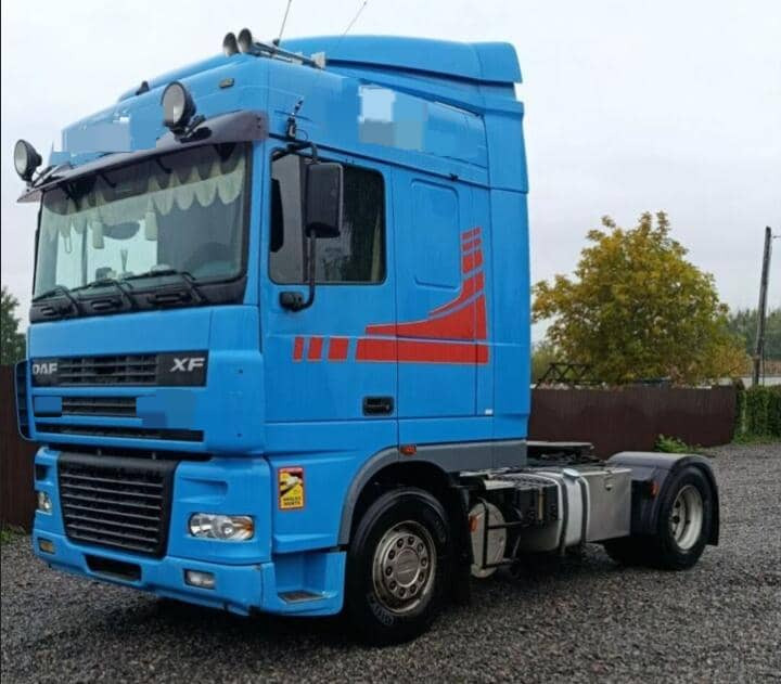DAF XF95 - Tracteur routier: photos 2 DAF XF95 - Tracteur routier: photos 2