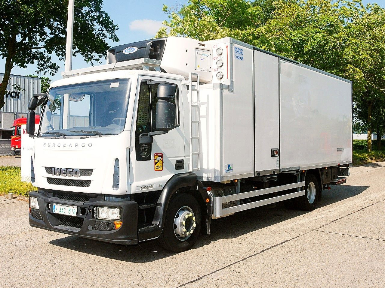 Iveco 140E19 EUROCARGO KUHLKOFFER CARRIER SUPRA 1250MT - Camion frigorifique: photos 2 Iveco 140E19 EUROCARGO KUHLKOFFER CARRIER SUPRA 1250MT - Camion frigorifique: photos 2