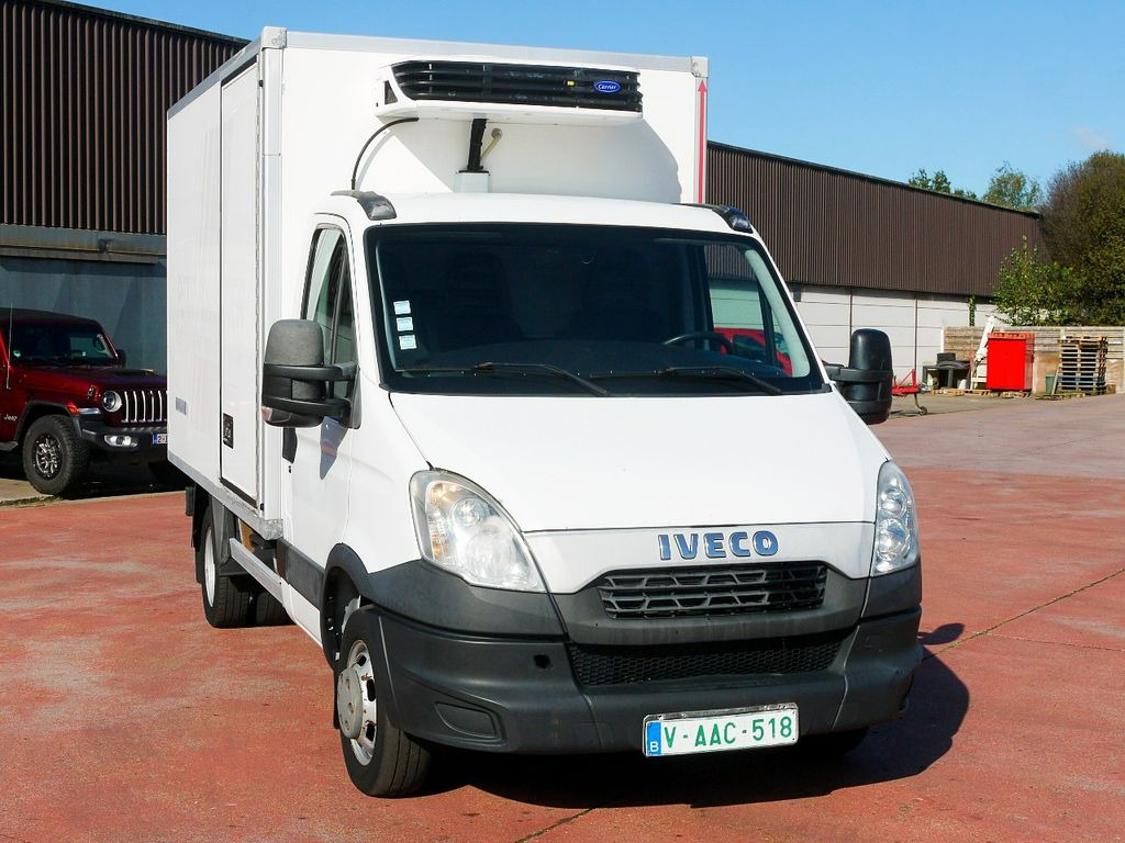 Iveco 35C13 DAILY KUHLKOFFER CARRIER XARIOS 300 -20C - Utilitaire frigorifique: photos 1 Iveco 35C13 DAILY KUHLKOFFER CARRIER XARIOS 300 -20C - Utilitaire frigorifique: photos 1
