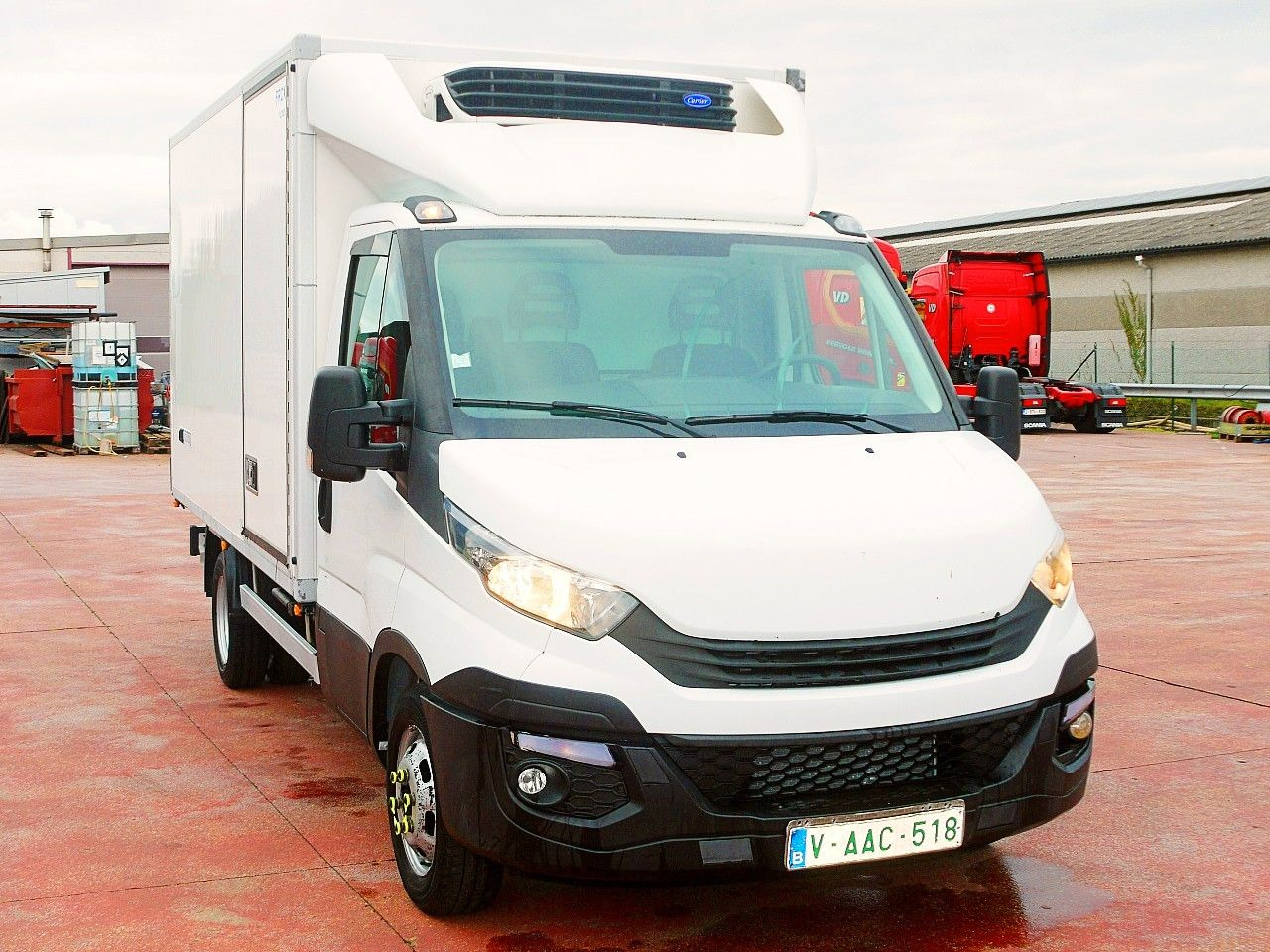Iveco 35C16 DAILY KUHLKOFFER CARRIER XARIOS 350 - Utilitaire frigorifique: photos 1 Iveco 35C16 DAILY KUHLKOFFER CARRIER XARIOS 350 - Utilitaire frigorifique: photos 1