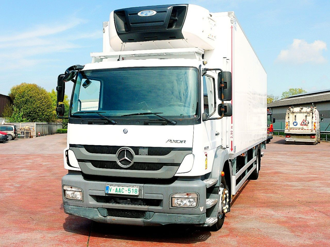 Mercedes-Benz 1829 AXOR KUHLKOFFER CARRIER SUPRA 950 MULTI A/C - Camion frigorifique: photos 5 Mercedes-Benz 1829 AXOR KUHLKOFFER CARRIER SUPRA 950 MULTI A/C - Camion frigorifique: photos 5