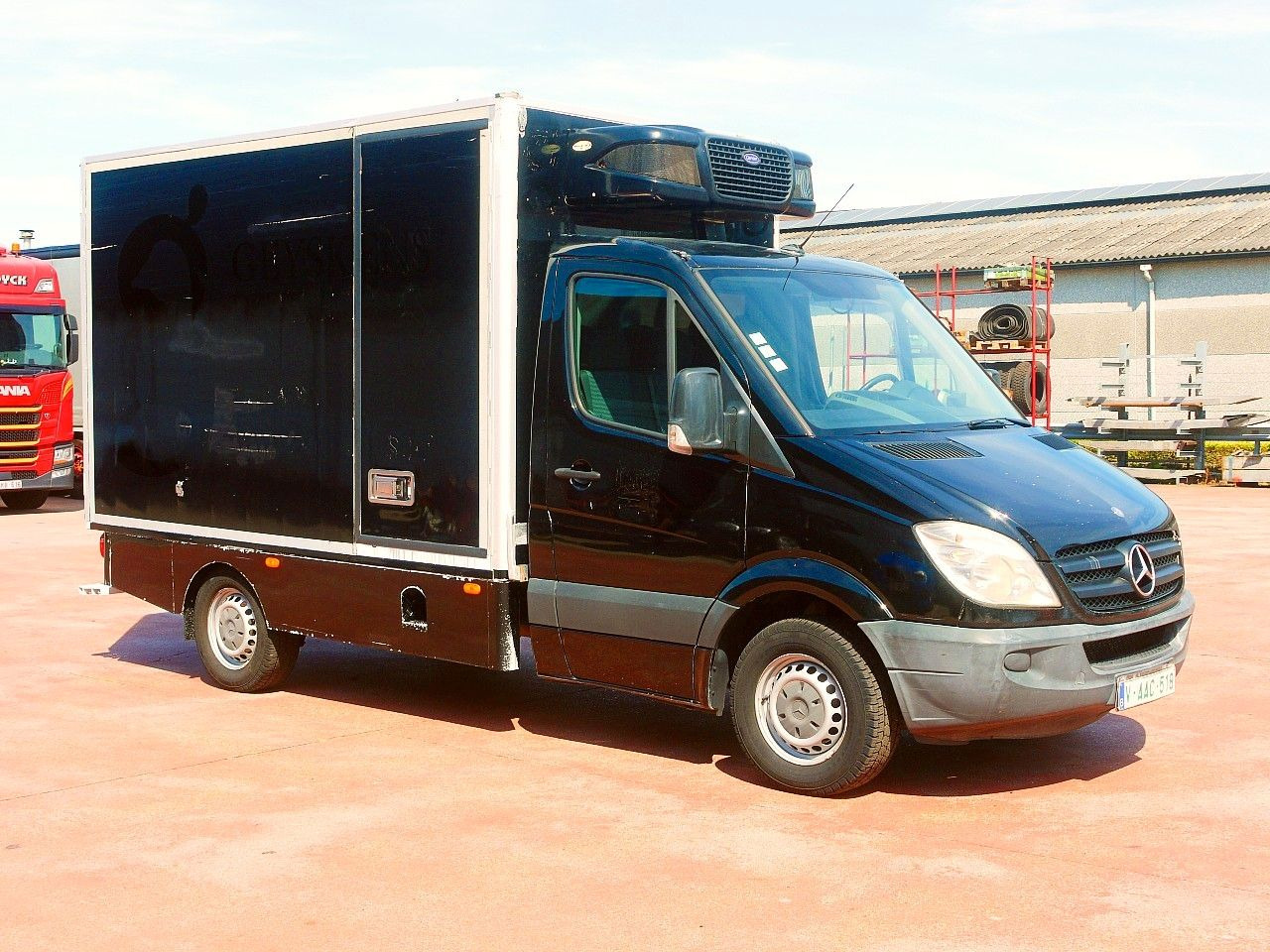 Mercedes-Benz 319 SPRINTER V6 KUHLKOFFER CARRIER PULSOR 600 MT - Utilitaire frigorifique: photos 2 Mercedes-Benz 319 SPRINTER V6 KUHLKOFFER CARRIER PULSOR 600 MT - Utilitaire frigorifique: photos 2