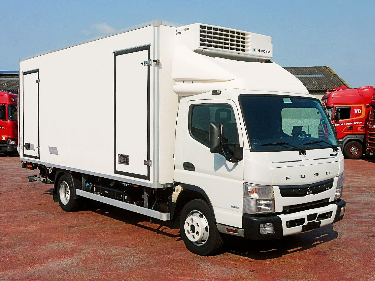 Mitsubishi FUSO CANTER 3.0 KUHLKOFFER THERMOKING V800 MT AC - Utilitaire frigorifique: photos 2 Mitsubishi FUSO CANTER 3.0 KUHLKOFFER THERMOKING V800 MT AC - Utilitaire frigorifique: photos 2