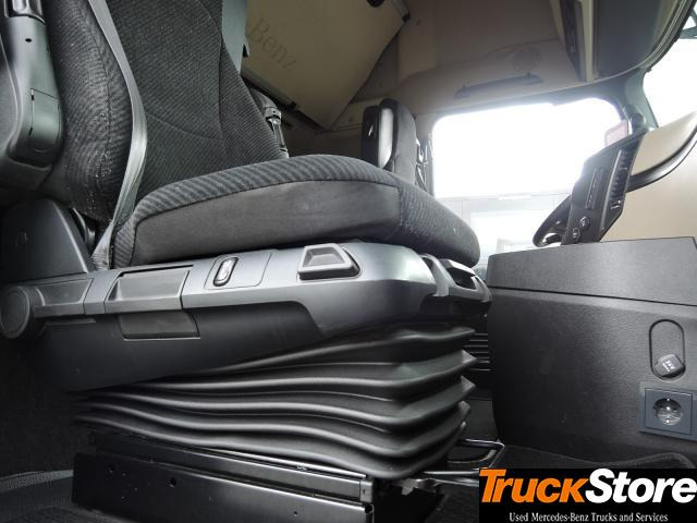 Mercedes-Benz Actros 1845 LS - Tracteur routier: photos 2 Mercedes-Benz Actros 1845 LS - Tracteur routier: photos 2