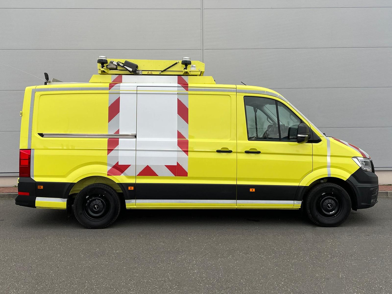 MAN TGE 3.180 L3H2 BF4 BEGLEITFAHRZEUG STANDHZ ACC - Fourgon utilitaire: photos 5 MAN TGE 3.180 L3H2 BF4 BEGLEITFAHRZEUG STANDHZ ACC - Fourgon utilitaire: photos 5