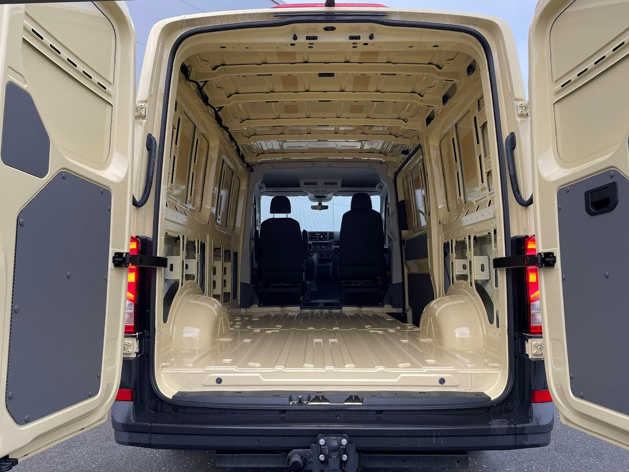 Voiture MAN TGE 3.180 L3H2 Kasten LED TEMPOMAT STANDHZ: photos 30