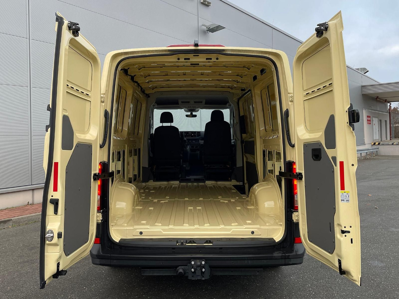 Voiture MAN TGE 3.180 L3H2 Kasten LED TEMPOMAT STANDHZ: photos 29