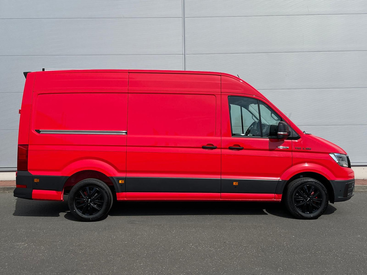 MAN TGE 3.180 L3H3 Individual Lion S ACC STANDHZ LED - Fourgon utilitaire: photos 5 MAN TGE 3.180 L3H3 Individual Lion S ACC STANDHZ LED - Fourgon utilitaire: photos 5