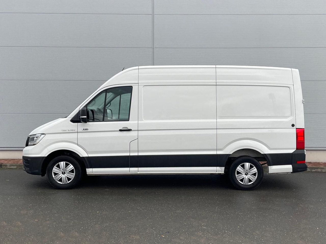 MAN TGE 3.180 L3H3 Kasten 4x4 AUTOM DIFF AHK TEMP - Fourgon utilitaire: photos 5 MAN TGE 3.180 L3H3 Kasten 4x4 AUTOM DIFF AHK TEMP - Fourgon utilitaire: photos 5