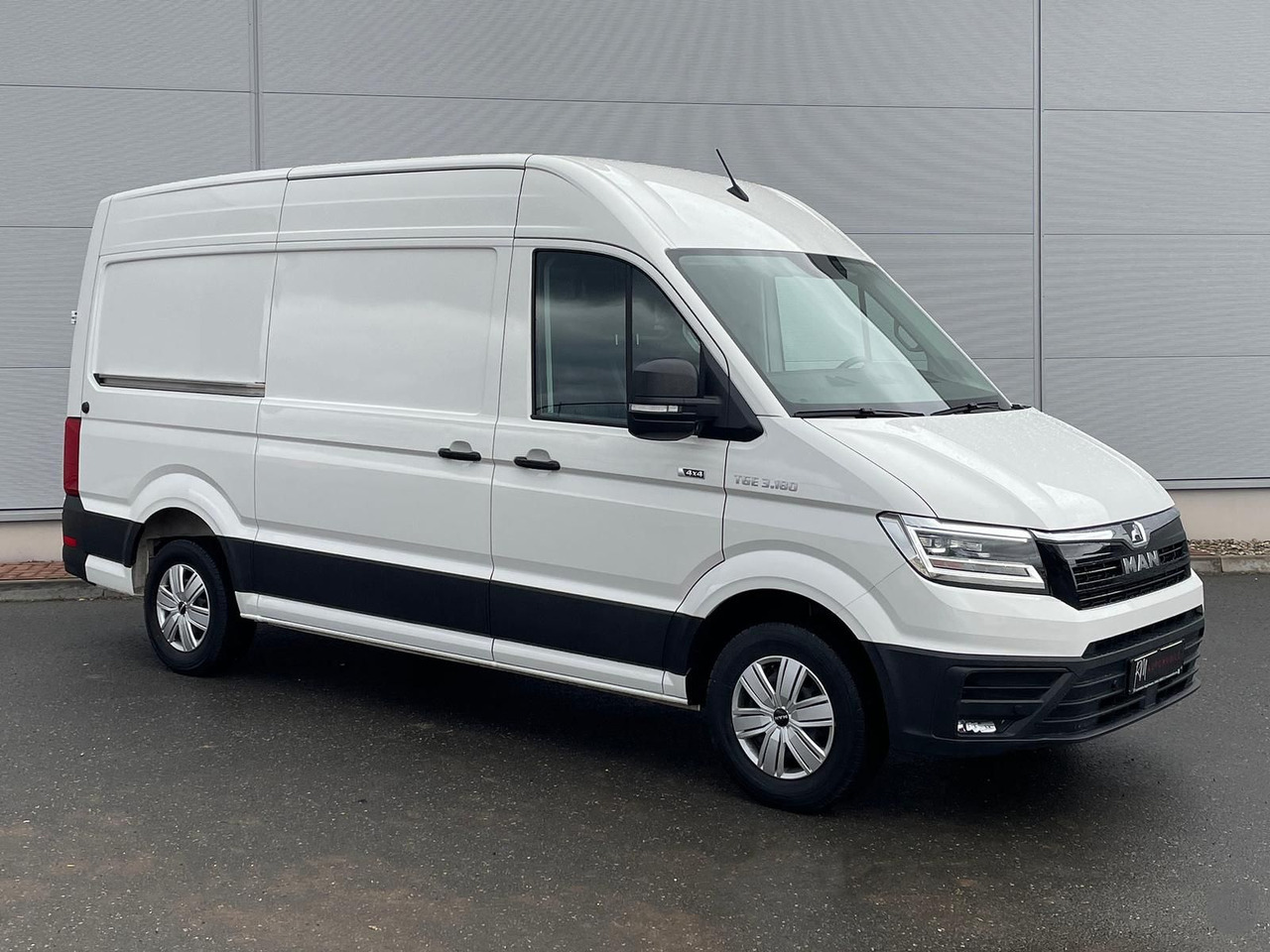 MAN TGE 3.180 L3H3 Kasten 4x4 AUTOM DIFF AHK TEMP - Fourgon utilitaire: photos 2 MAN TGE 3.180 L3H3 Kasten 4x4 AUTOM DIFF AHK TEMP - Fourgon utilitaire: photos 2