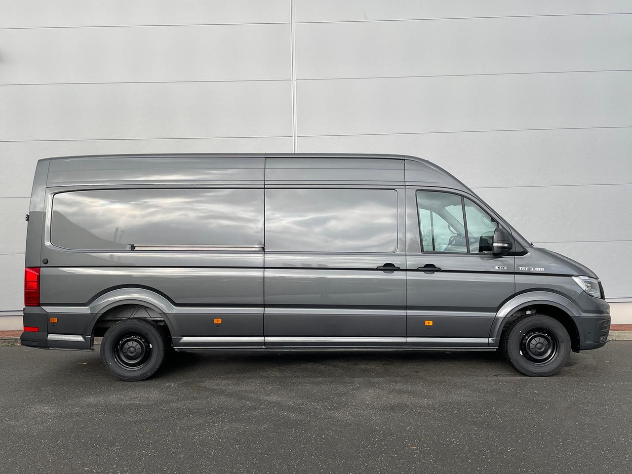 MAN TGE 3.180 L4H3 4x4 AUTOM. ACC DAB LED NAV - Fourgon utilitaire: photos 5 MAN TGE 3.180 L4H3 4x4 AUTOM. ACC DAB LED NAV - Fourgon utilitaire: photos 5