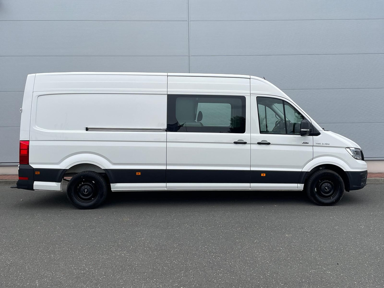 MAN TGE 3.180 L4H3 MIXTO 4x4 Autom LED KAMERA SITZHZ - Voiture: photos 5 MAN TGE 3.180 L4H3 MIXTO 4x4 Autom LED KAMERA SITZHZ - Voiture: photos 5