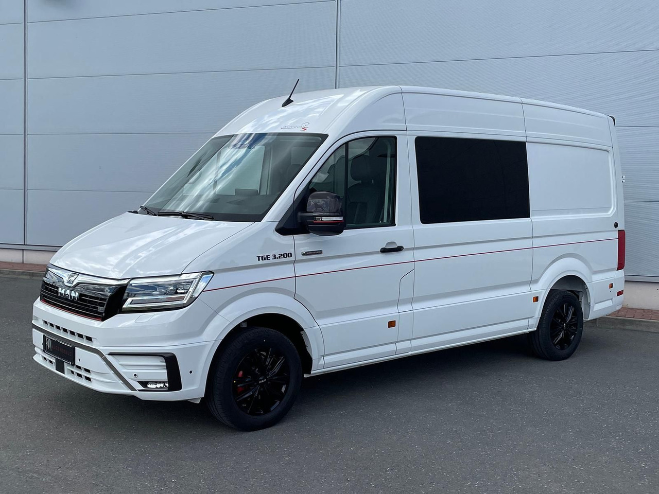 MAN TGE 3.200 L3H3 MIXTO 4x4 Individual S ACC STHZ - Voiture: photos 1 MAN TGE 3.200 L3H3 MIXTO 4x4 Individual S ACC STHZ - Voiture: photos 1