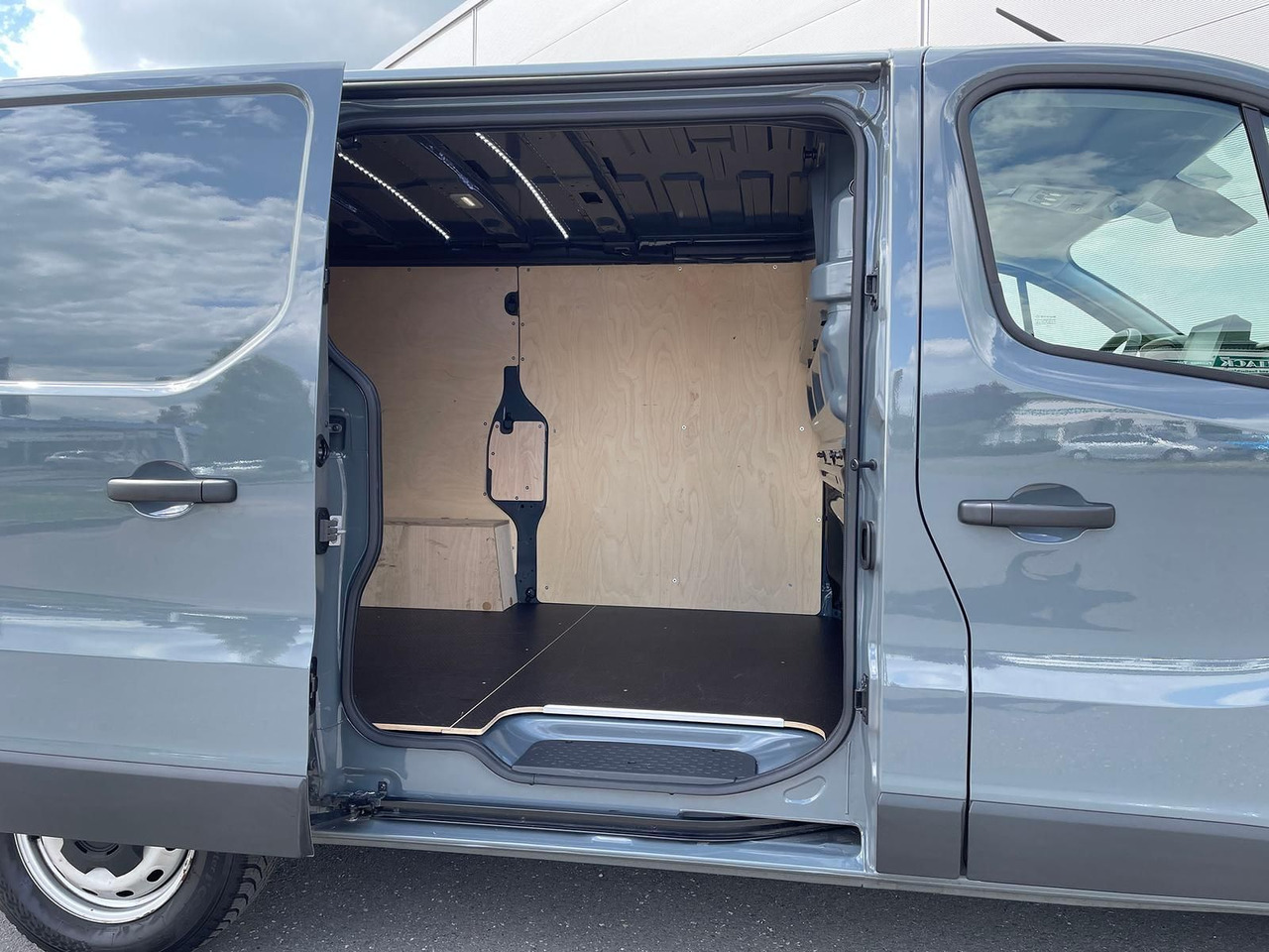 Transport de personnes Renault Trafic Kasten RED EDITION L1H1 AHK LED DAB MFL: photos 10