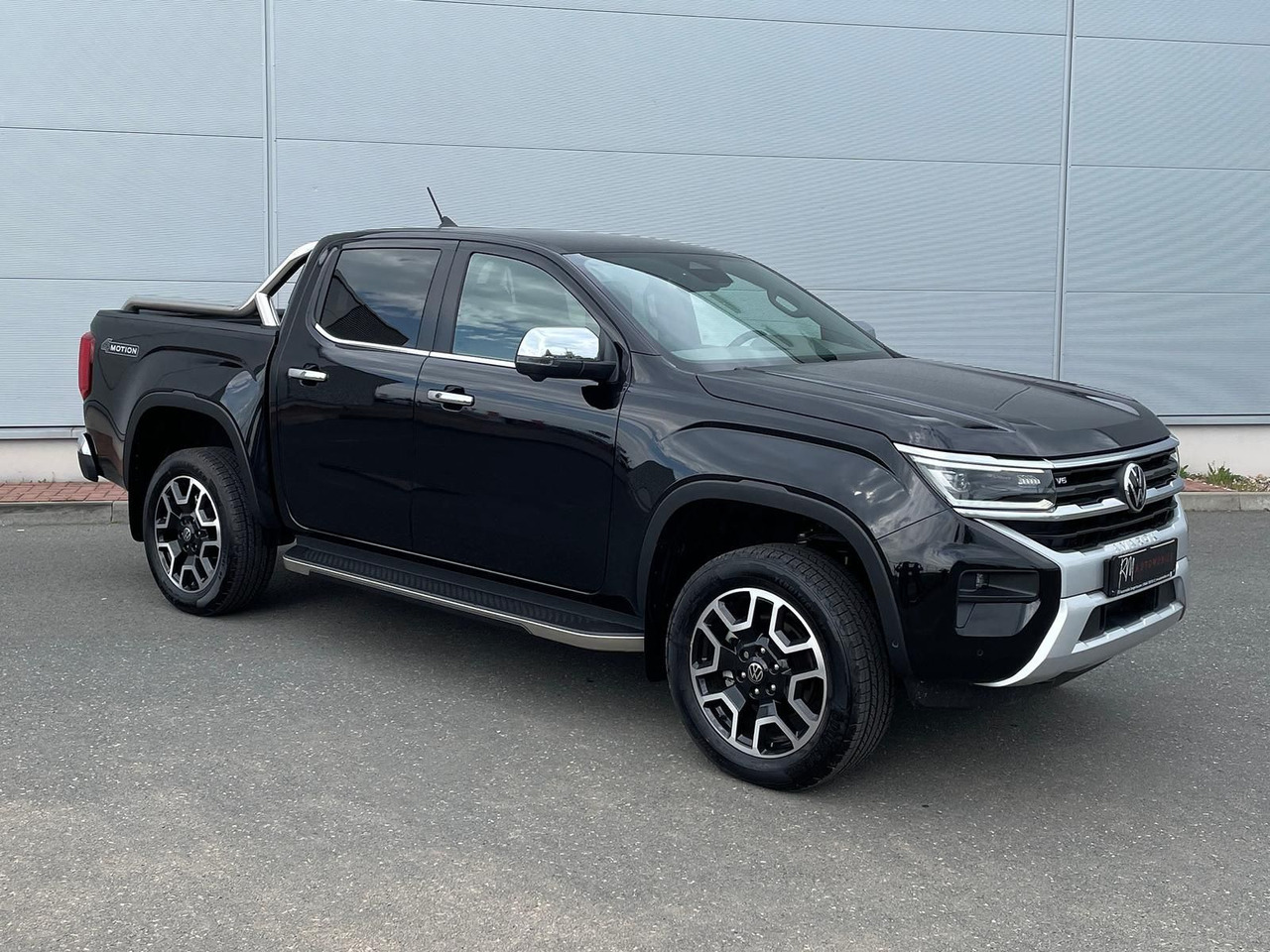 Volkswagen Amarok 3.0 V6 TDI Aventura DOKA 4M LEDER AHK - SUV: photos 2 Volkswagen Amarok 3.0 V6 TDI Aventura DOKA 4M LEDER AHK - SUV: photos 2