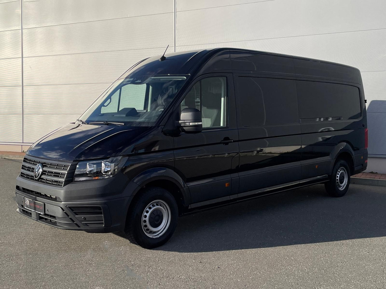 Volkswagen Crafter Kasten 35 L4H3 NAV SITZHZ AHK DAB KAMERA - Fourgon utilitaire: photos 1 Volkswagen Crafter Kasten 35 L4H3 NAV SITZHZ AHK DAB KAMERA - Fourgon utilitaire: photos 1