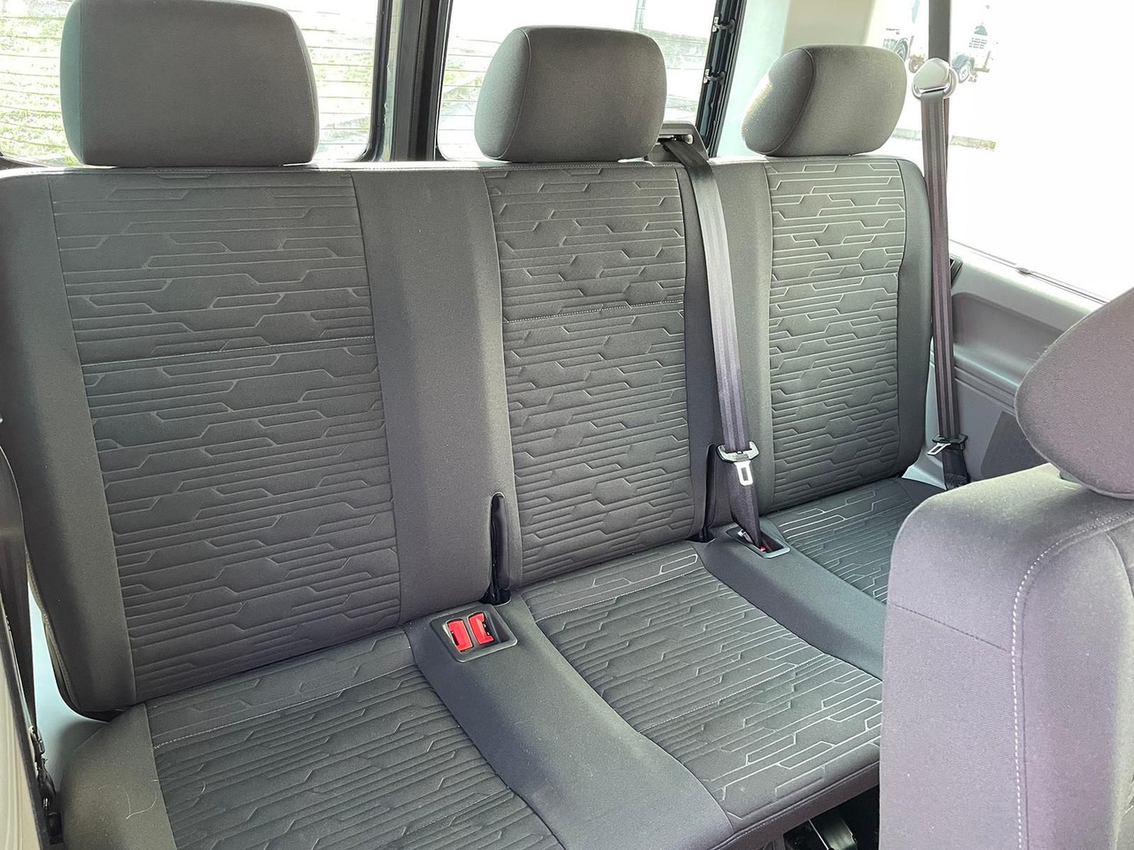 Transport de personnes neuf Volkswagen T6.1 Caravelle Comfortline NAV LED TEMP DAB PDC: photos 14