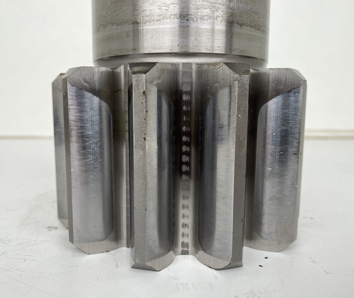 Moteur de rotation pour Pelle Liebherr Abtriebswelle ID-Nr.90010052 - ID-Nr.90208415. SAT200/277. A910 COMP, A912 COMP, A913 COMP, A914, R914 COMP. #BK#: photos 9 Moteur de rotation pour Pelle Liebherr Abtriebswelle ID-Nr.90010052 - ID-Nr.90208415. SAT200/277. A910 COMP, A912 COMP, A913 COMP, A914, R914 COMP. #BK#: photos 9